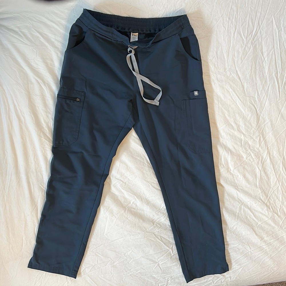 Figs Yolanda Skinny Scrub Pants